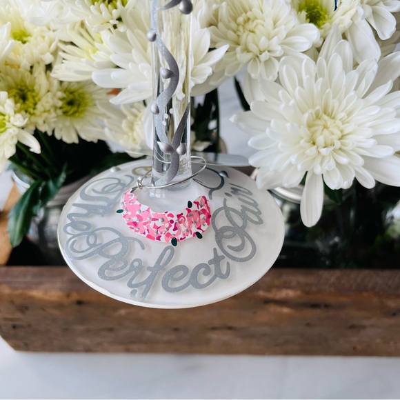 Lolita•NIB•Bride and Groom Wine Glass Set•Toasting Set•Hand Painted~Artisan Made - Picture 12 of 16